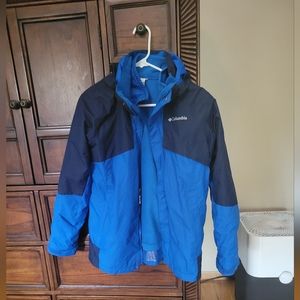 Columbia Boys Bugaboo II Fleece removable liner with hood. Size 14-16.
